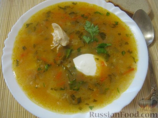 Рассольник из мяса курицы