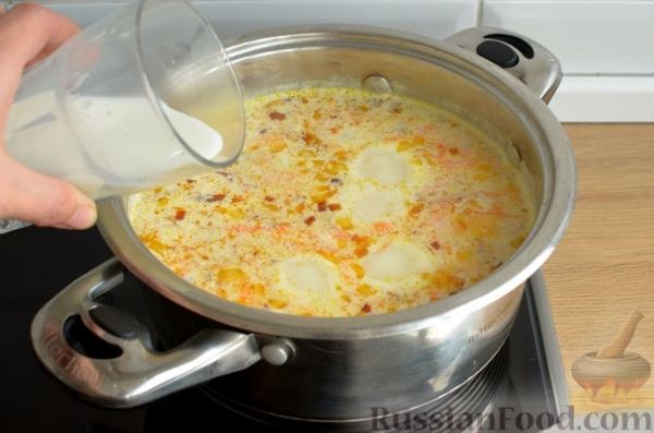 Куриный суп с молоком и макаронами